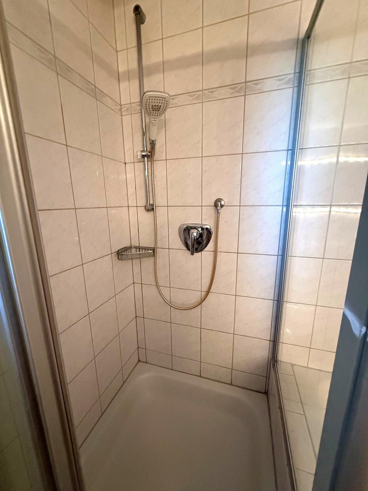 Dusche